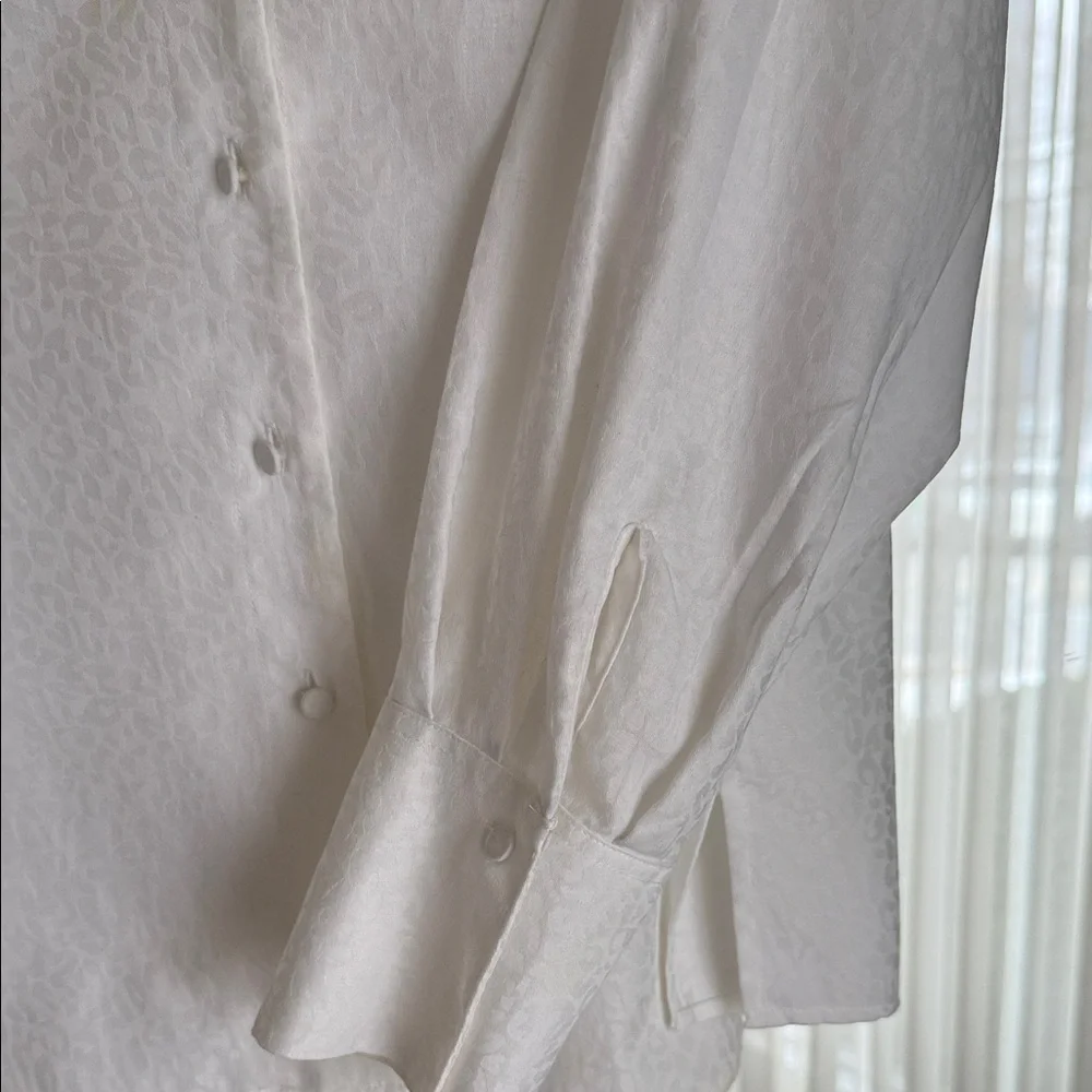 Foxcroft White Ruffle Blouse - Picture 7 of 10